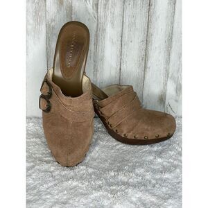 DANA Buchman Tan Suede Clogs Hazelton Desert Size 9.5
